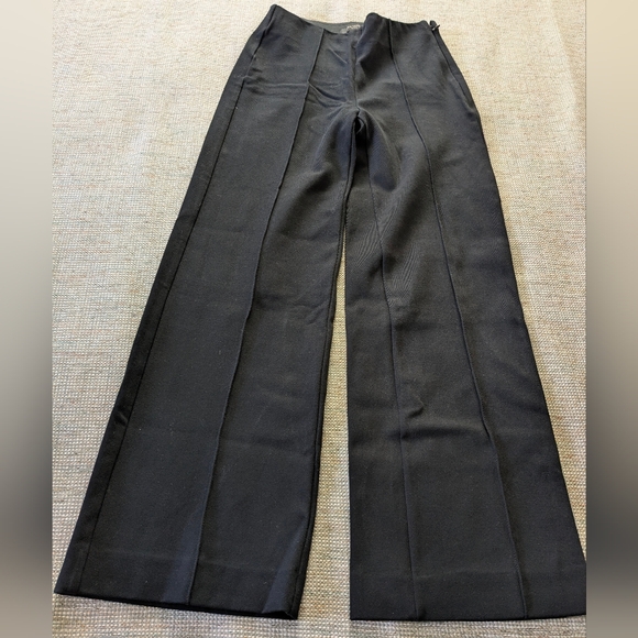 Ann Taylor Petite High Waist Side Zip Pintuck Pants Black 00P - Picture 2 of 15